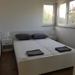 Apartment Mila Sukosan