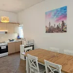 Apartment Mila *