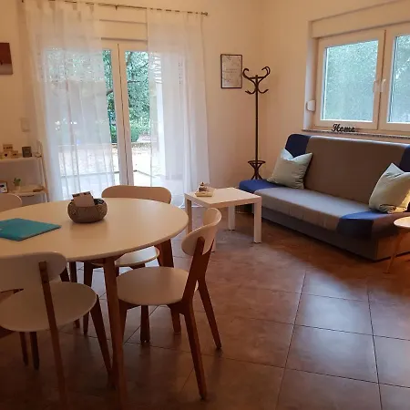 Mila Apartment Sukosan
