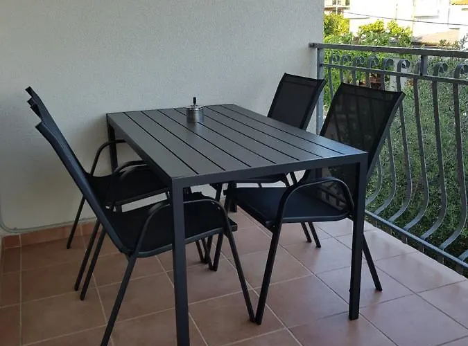 Mila Apartmán Sukošan